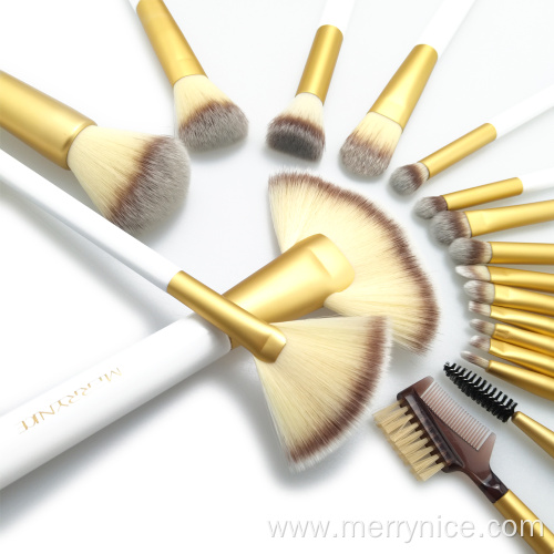 18pc Professional Essential brush with white PU bag